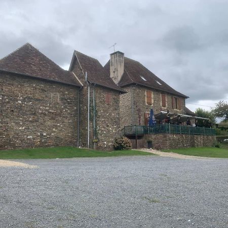 La Taverne Du Boucher Sarlande 外观 照片